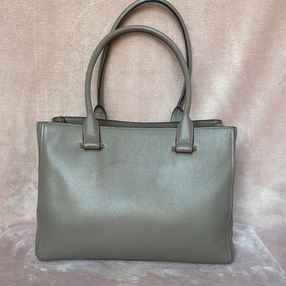 Coach Swagger Carryall Grey Pebble Leather Shoulder Bag with Two Tags - Picture 3 of 16